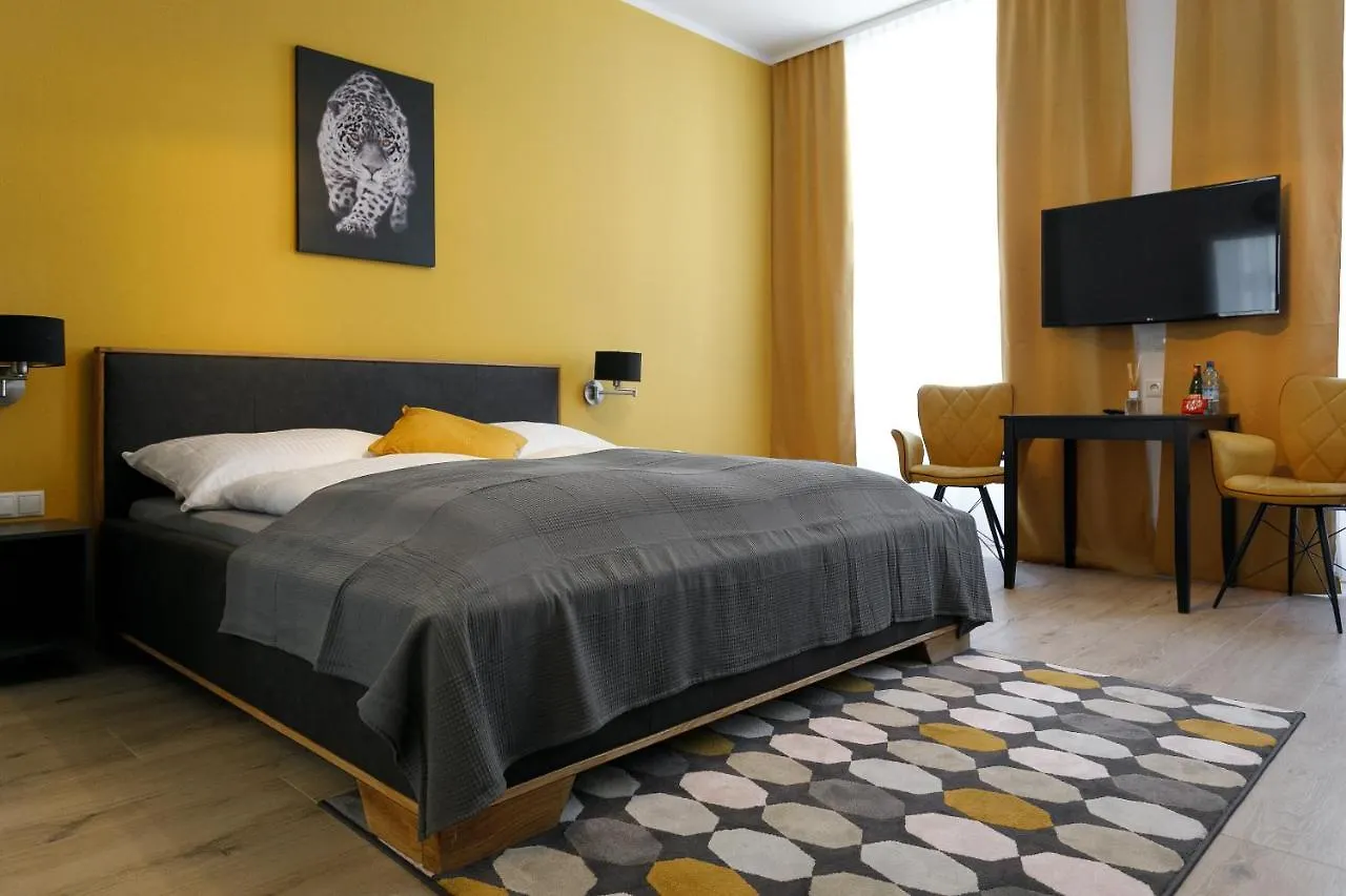 Wf-Apartment Zentral, Trendig & Modern, Westbahnhof Viena