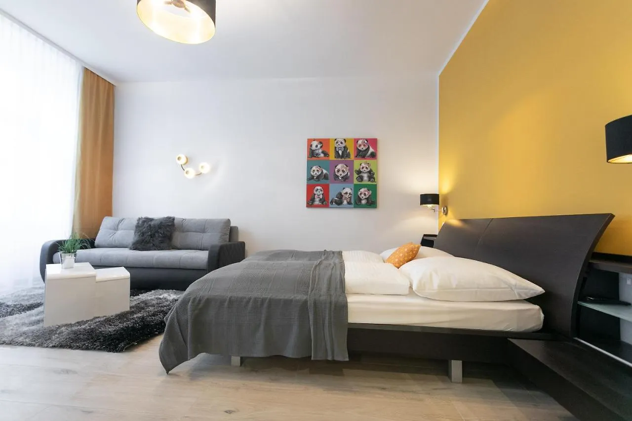 Wf-Apartment Zentral, Trendig & Modern, Westbahnhof Viena 0*,